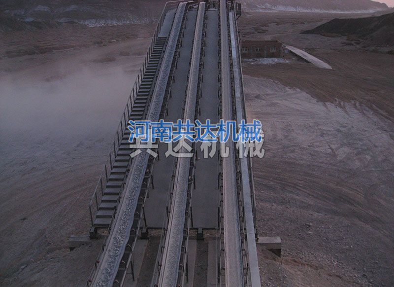 公司承建的礦石破碎、篩分、輸送生產(chǎn)線